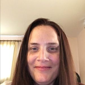 Meet your Posher, Alicia